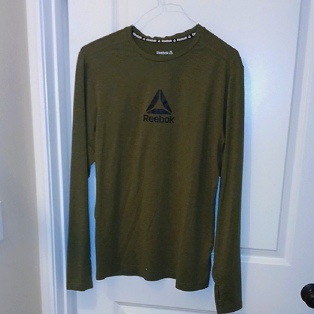 Reebok Tech Fiber Long Slv. Hunter Grn. Sweat Wicking Shirt W/ Thumb Hole Slvs.